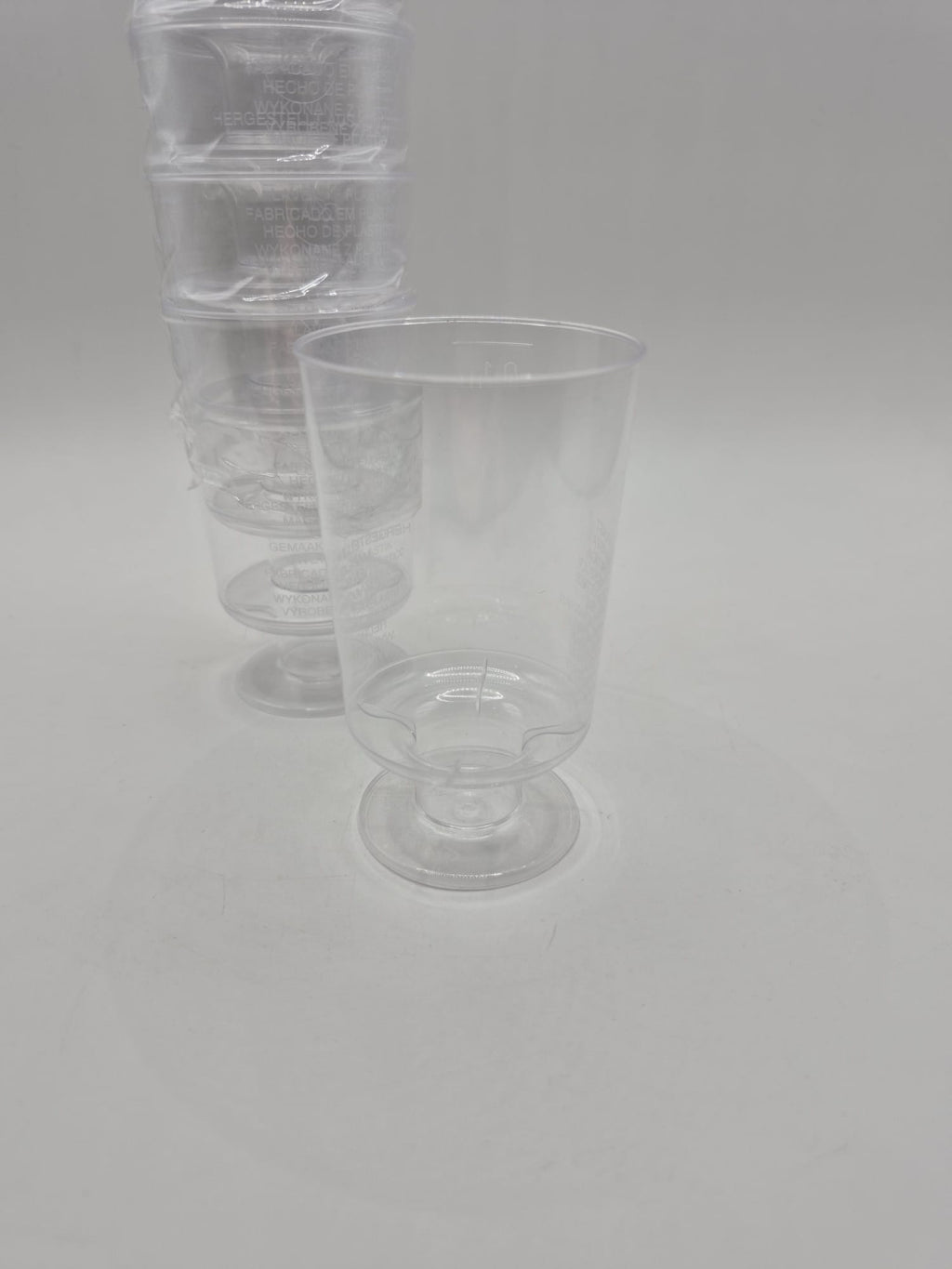 Verres à pied 10 cl (x15)